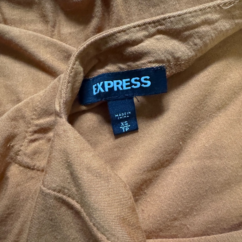 Open Back Express Top - Picture 3 of 3